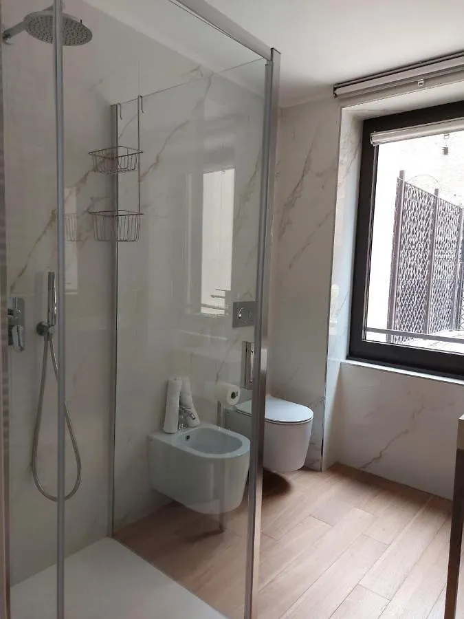 Nj Hotels & Apartments San Pietro All'Orto 6 Милан Италия