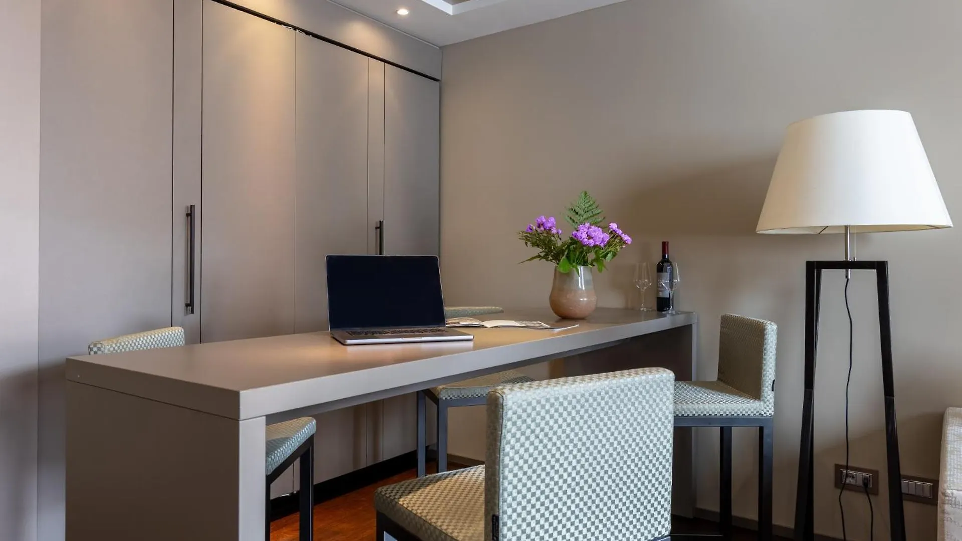 Nj Hotels & Apartments San Pietro All'Orto 6 Milan