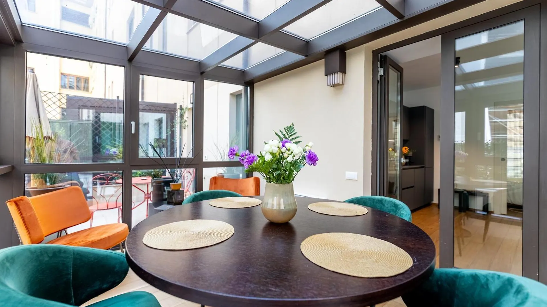 Nj Hotels & Apartments San Pietro All'Orto 6 Milan 0*,  Italy