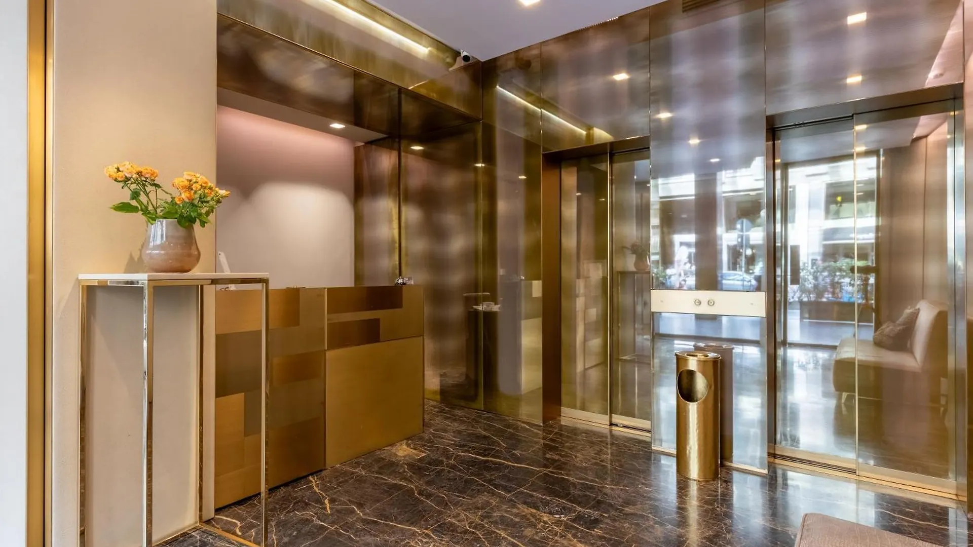 Nj Hotels & Apartments San Pietro All'Orto 6 Милан