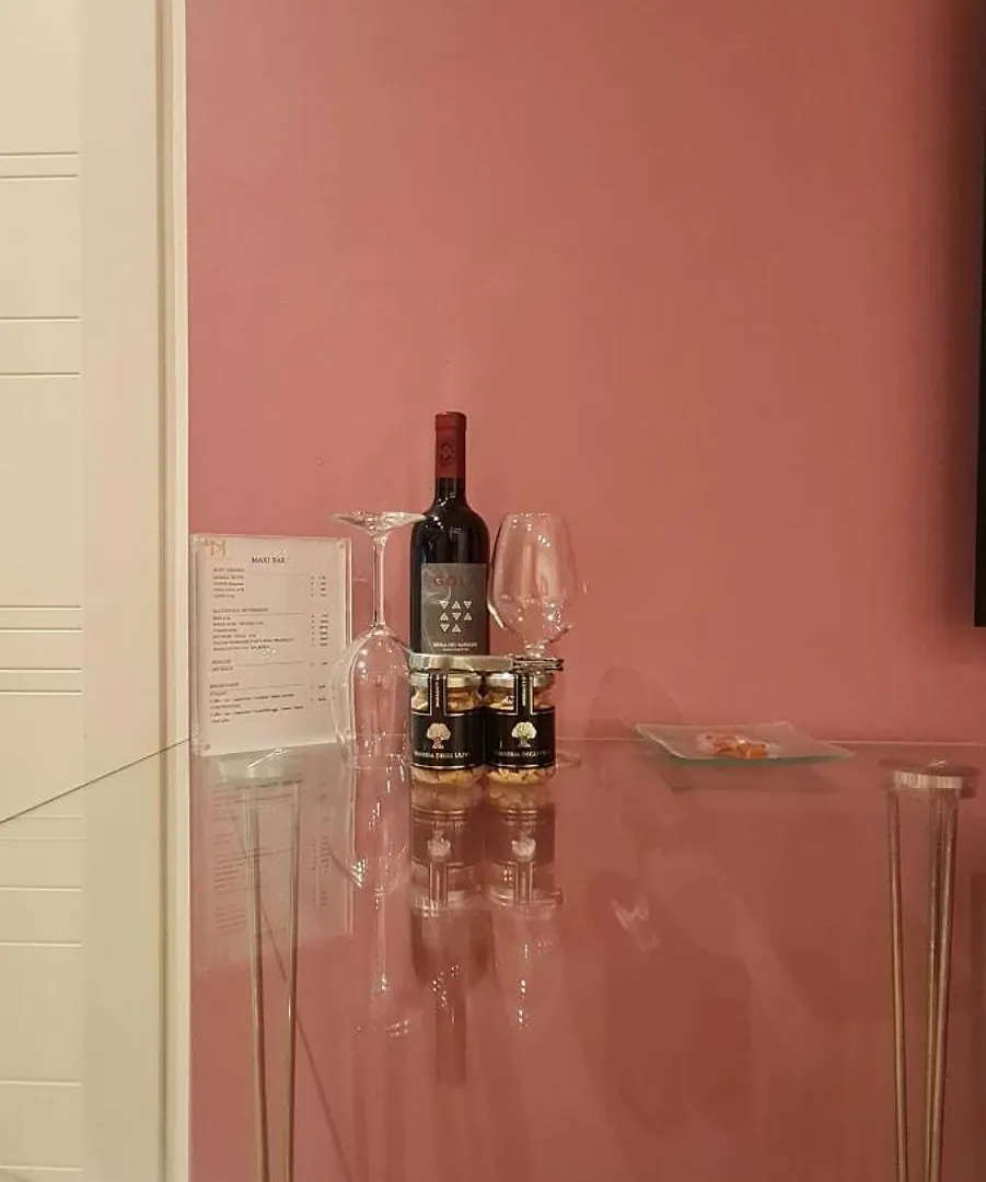 Nj Hotels & Apartments San Pietro All'Orto 6 Milan 0*,  Italy